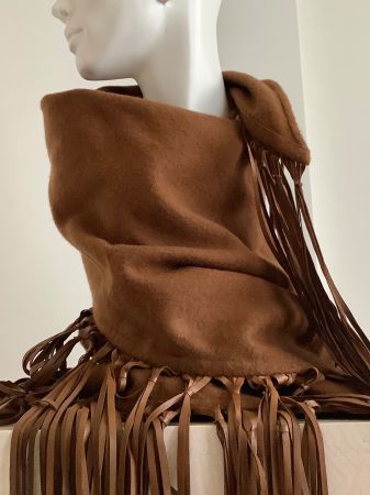 Hermès Schultertuch Kaschmir/Wolle mit Lederfransen Top