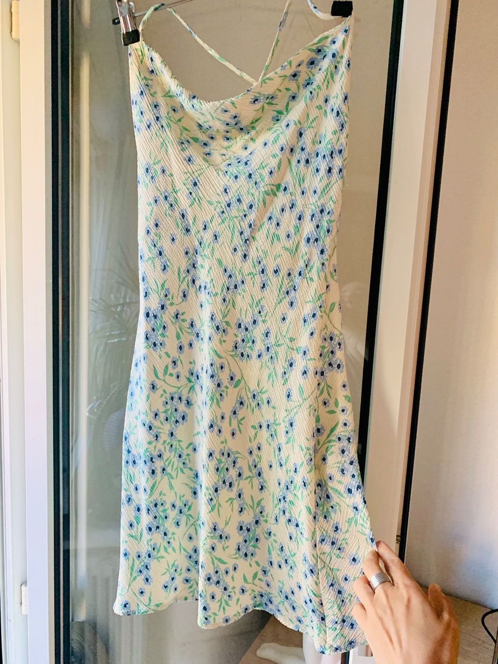 Zara Vestiti: Zara Sommerliches Satinkleid XS/34 – Usato da Zürich venduto da Angela_Fashion_Lover 3