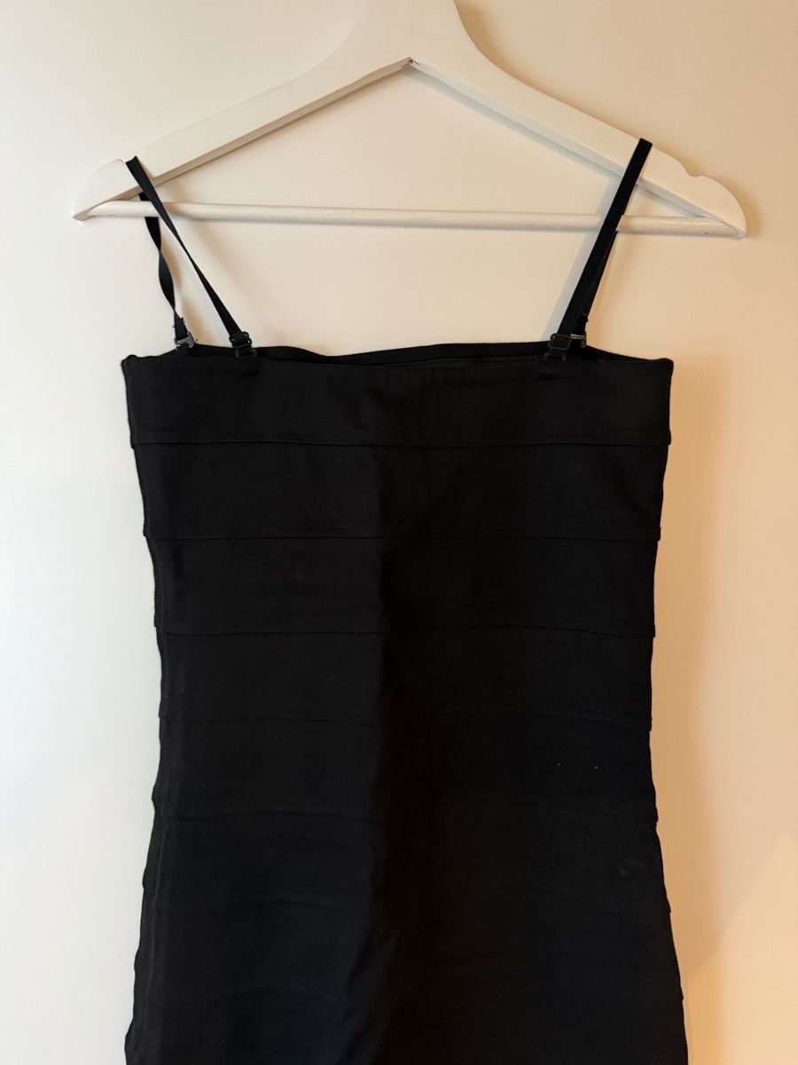 H&M Kleider: H&M Kleid, Schwarz, Grösse S - NEU – Neu (gemäss Beschreibung) aus Küsnacht ZH von ToddyGinger 1