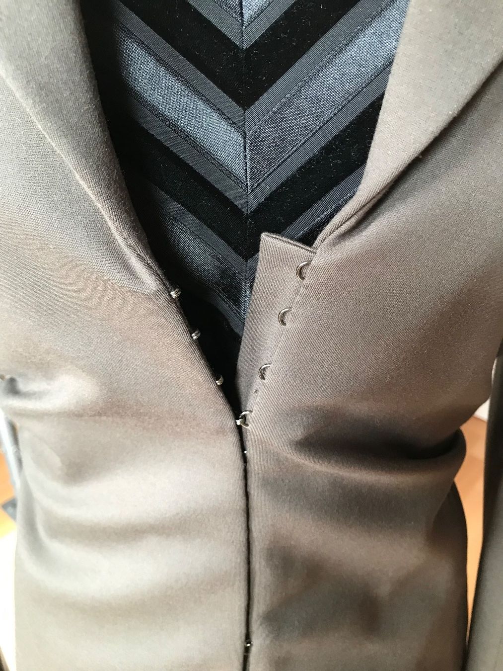 Zara Giacche: Blazer stretch Zara taille S – Usato da Basel venduto da Maria-Alexa 3