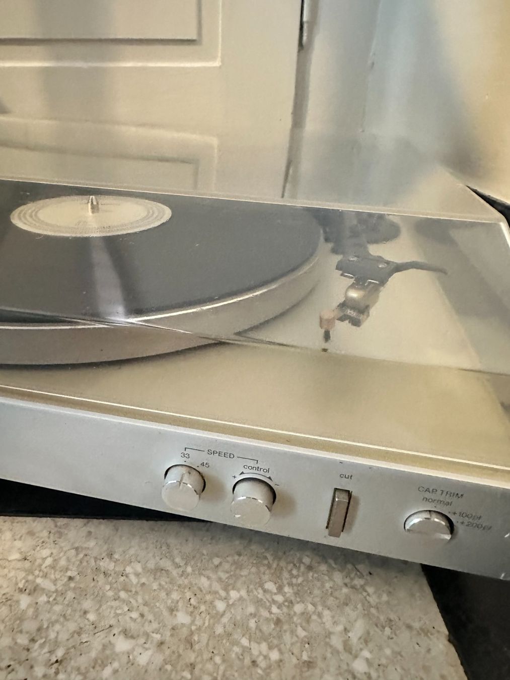 Harman-Kardon Giradischi: Tourne-disque Harman-Kardon T20 – Usato da Fribourg venduto da cpc_96td 1