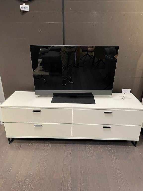 TV Möbel: RMW Lavita Lowboard – Gebraucht aus Volketswil von wirzwohnen