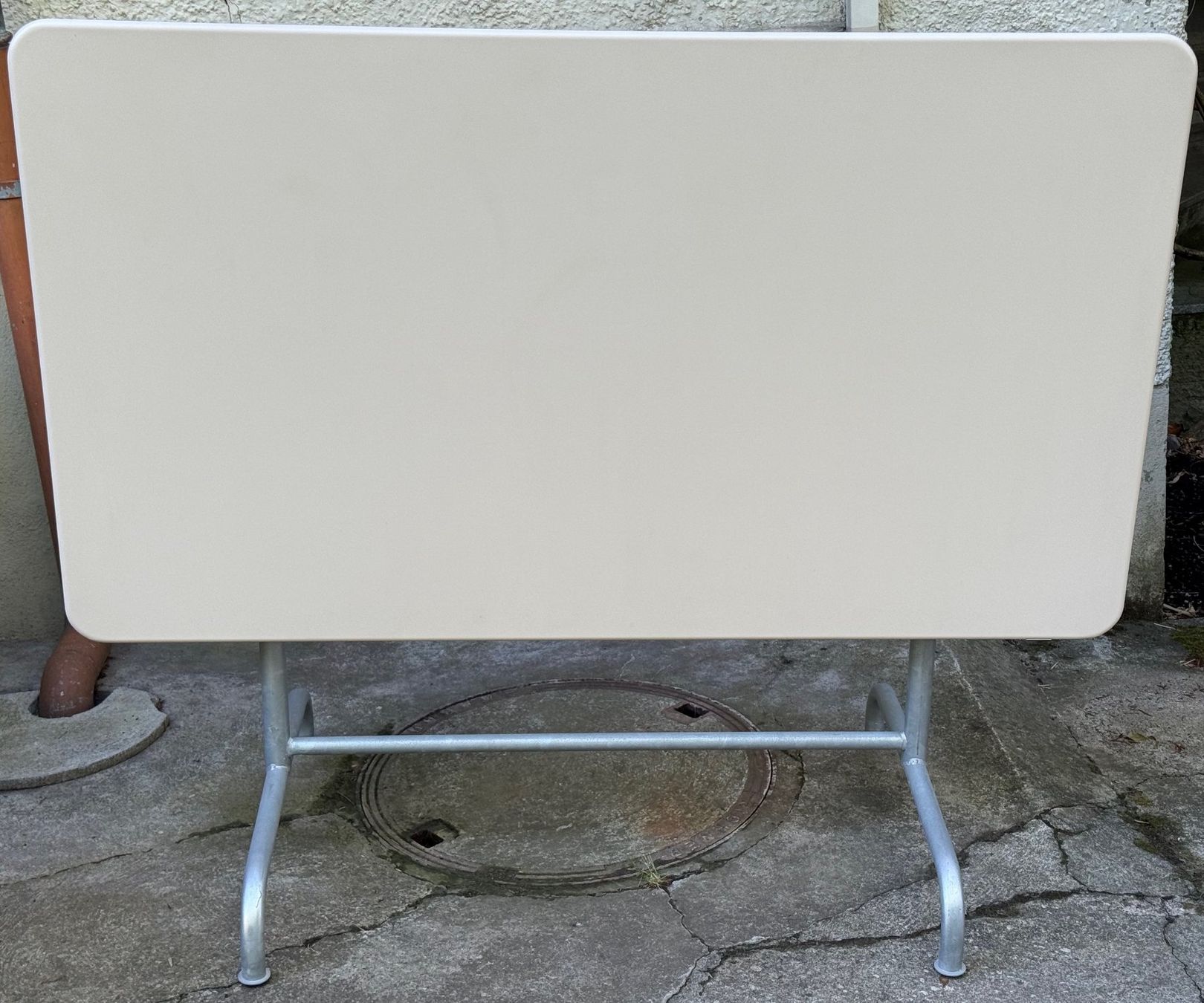 Schaffner Tische: Schaffner Rigi Tisch // 140 × 80 cm – Gebraucht aus Schinznach-Dorf von un.ding 4