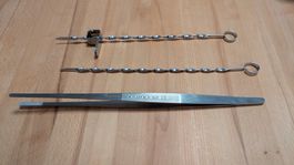 Grill-Utensilien  Outdoorchef Pinzette/Zange  und Spiesse
