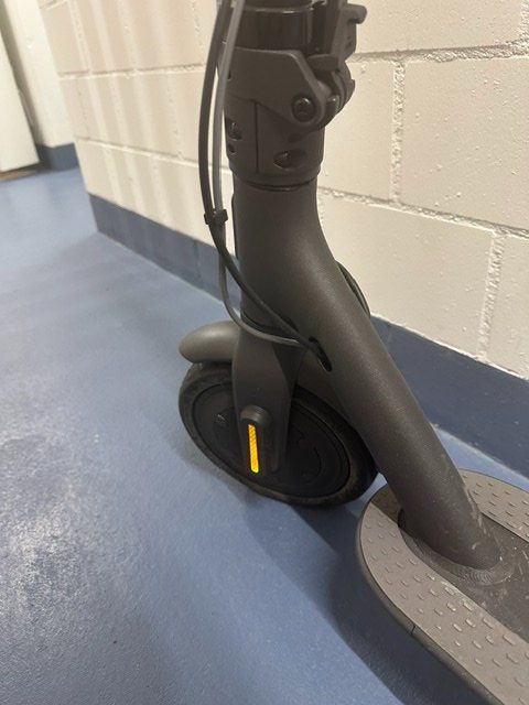 Scooter: E-Scooter Xiaomi Mi Essential – Nuovo (secondo la descrizione) da Pfäffikon ZH venduto da thf_rqs2 2