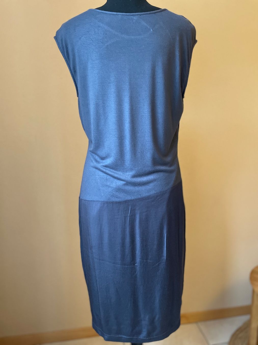 Kleider: Schönes Kleid taubenblau - Opus Gr. 36 – Gebraucht aus Birsfelden von Nic21 3