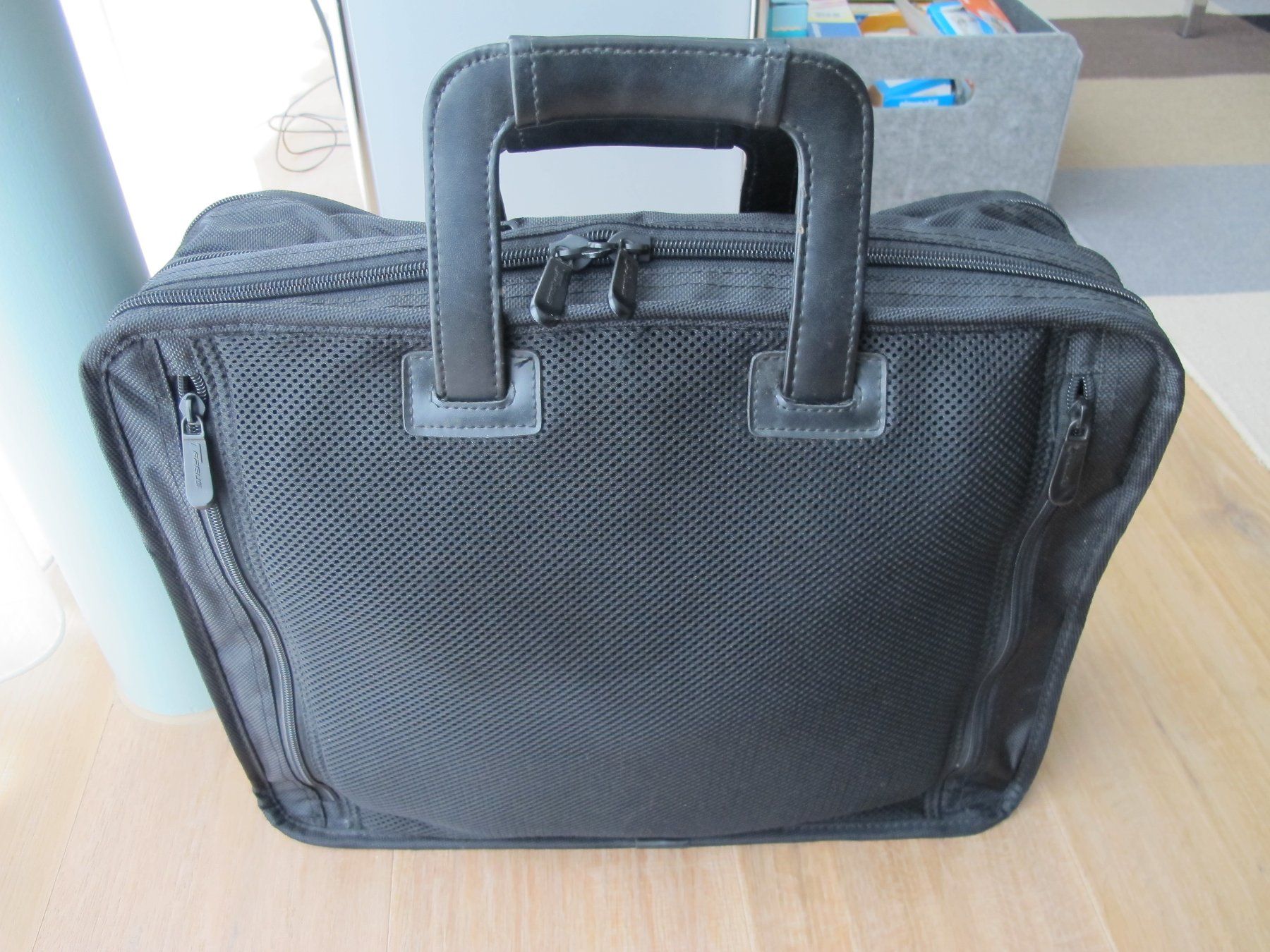 Targus Borse: TARGUS Laptoptasche/Laptoprucksack 15.4'' ONT003EU – Usato da Rheinfelden venduto da zwitschi_09 5