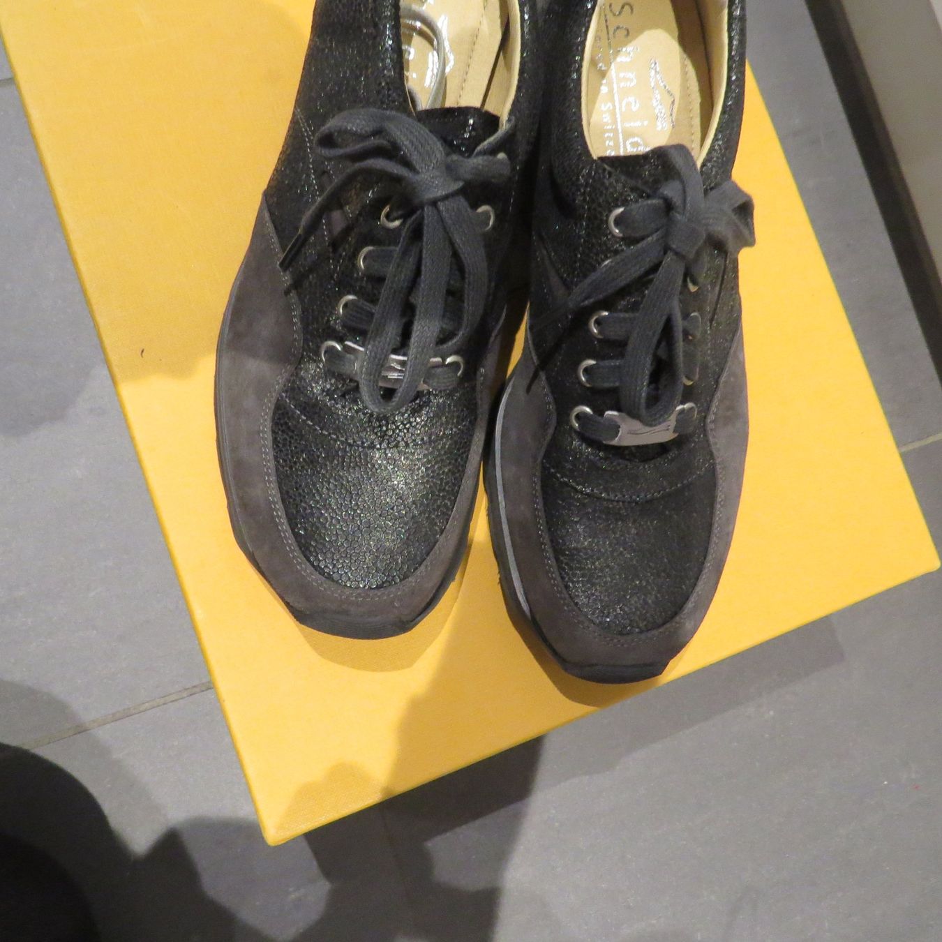 Schneider Scarpe da donna: Schneider Schuhe neu Grösse 37 – Nuovo (secondo la descrizione) da Einsiedeln venduto da rotgypsy1969 1