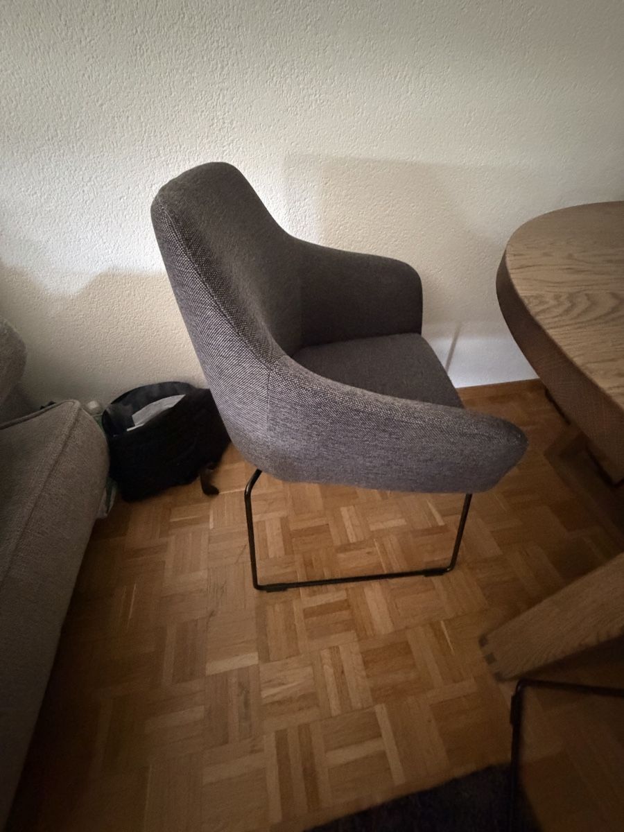 Ikea Sedie: Vier Moderne Esszimmerstühle - Ikea – Usato da Dübendorf venduto da mas_lsc9 1