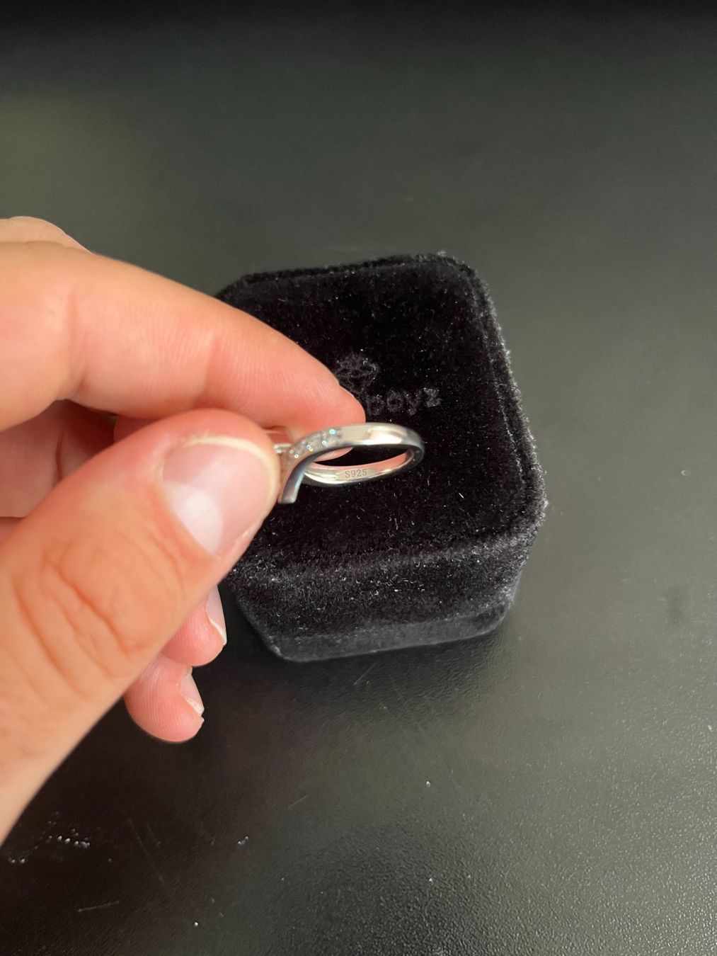 Ringe: Ring Grösse 59 neuwertig – Gebraucht aus Oetwil am See von nig_5xkt 1