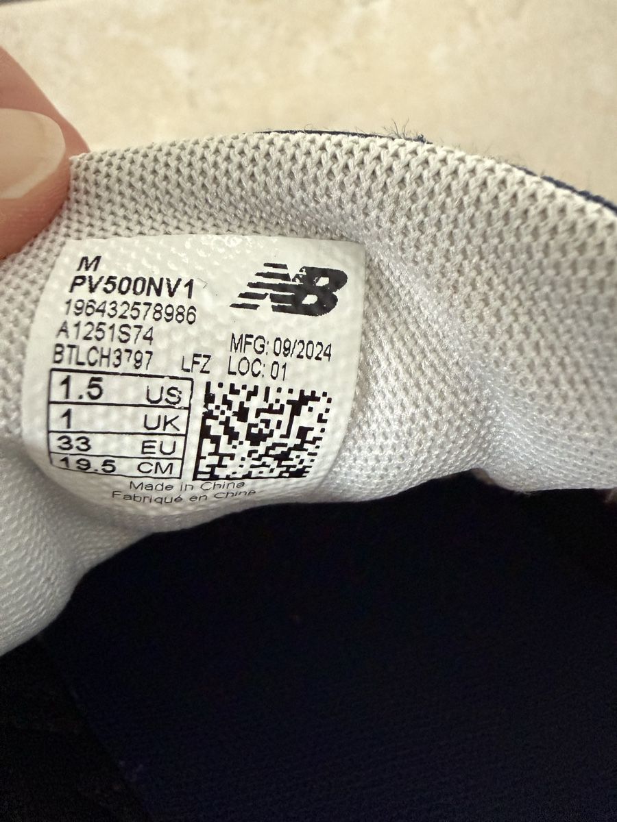 New Balance Scarpe per ragazzi: New Balance Sneaker, Grösse 33 – Usato da Langenthal venduto da Leclafel 4