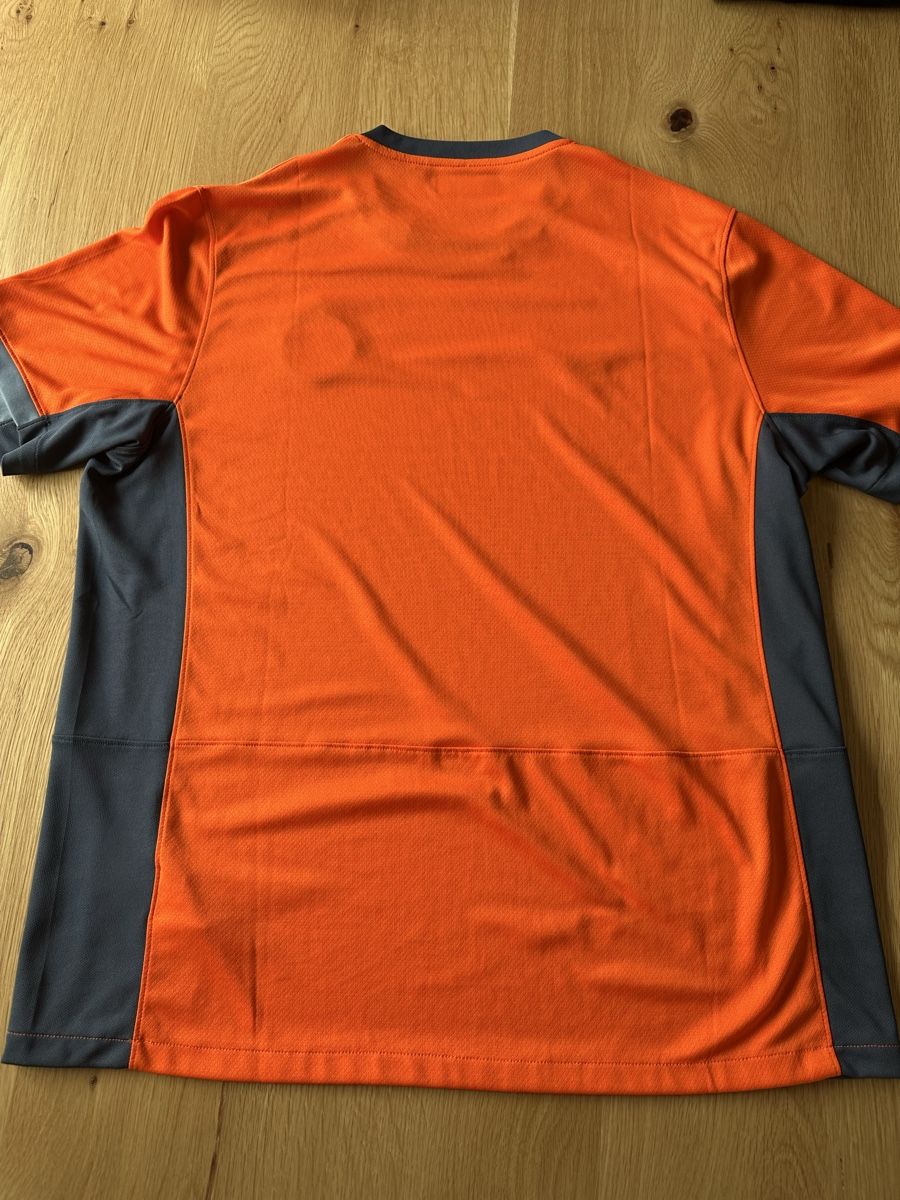 Nike Canottiere & Pantaloni: Inter drittes Trikot 23/24 – Usato da Unterseen venduto da sim_hy9p 1