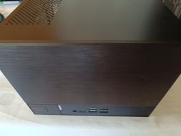 ASRock Deskmeet X600 AM5 Barebone - Defekt
