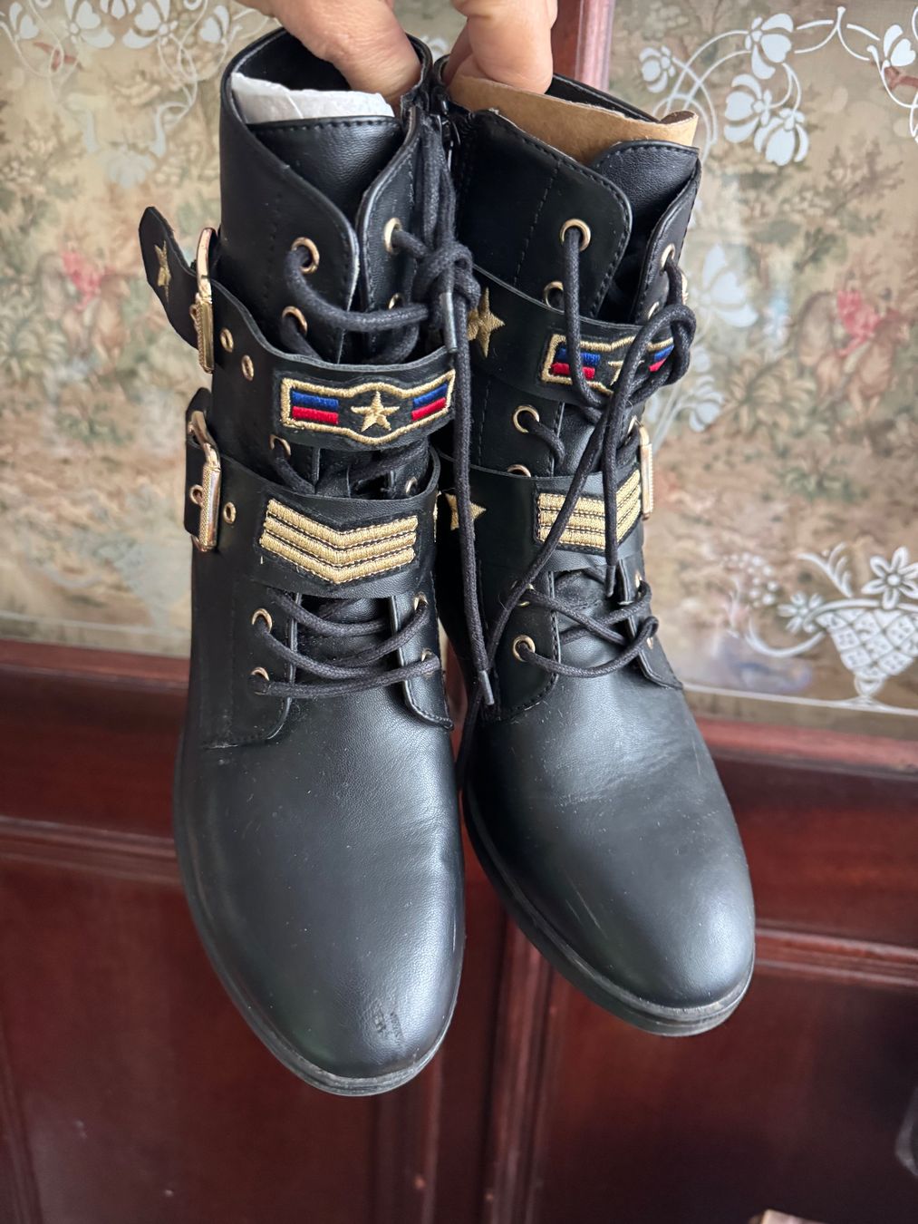 Graceland Scarpe da donna: Schuhe Boots Schnürstiefeletten – Usato da Obfelden venduto da cesarina10 4