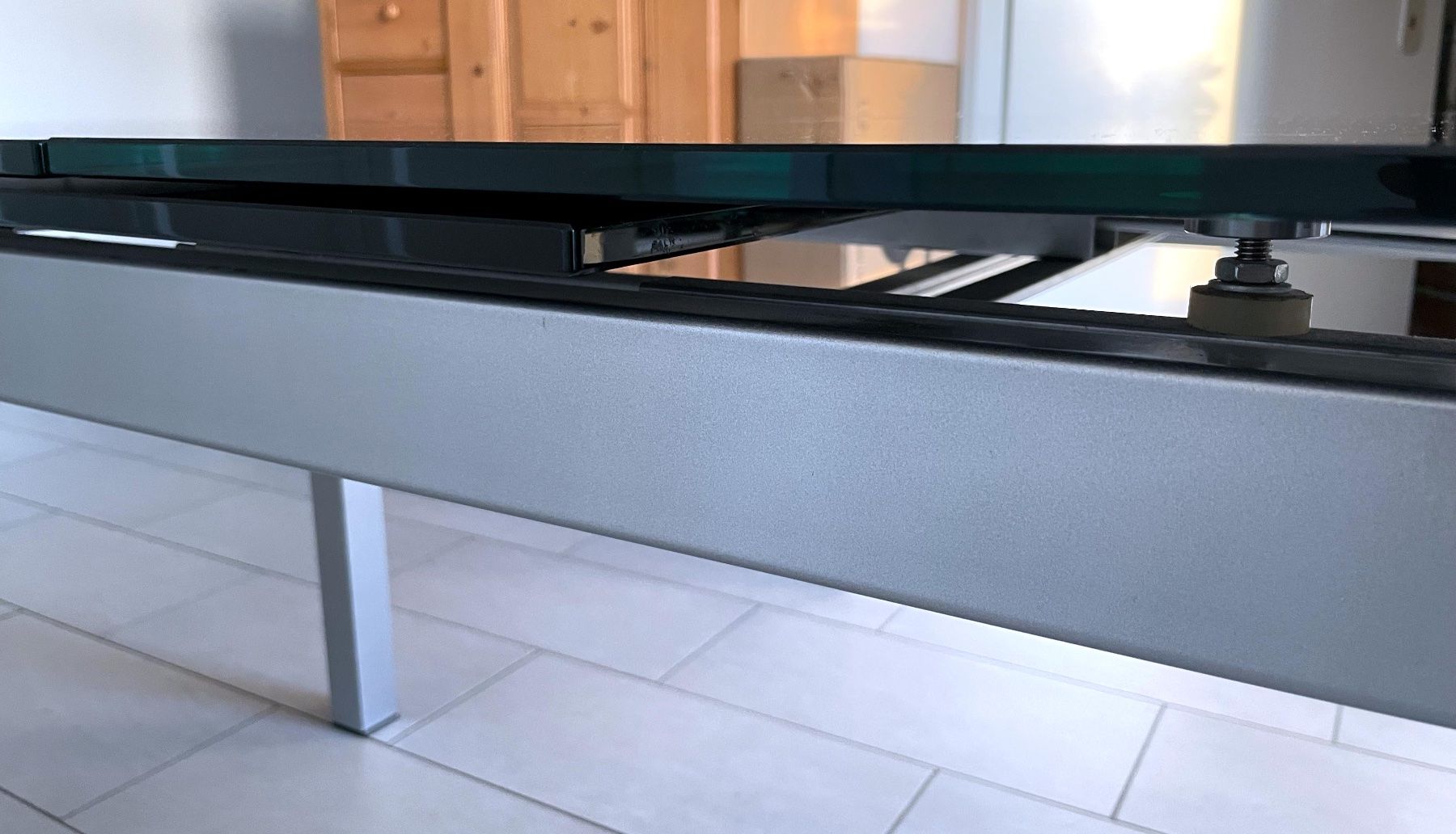 Tavoli: Esstisch aus Glas, ausziehbar – Usato da Uster venduto da Hotzli 6