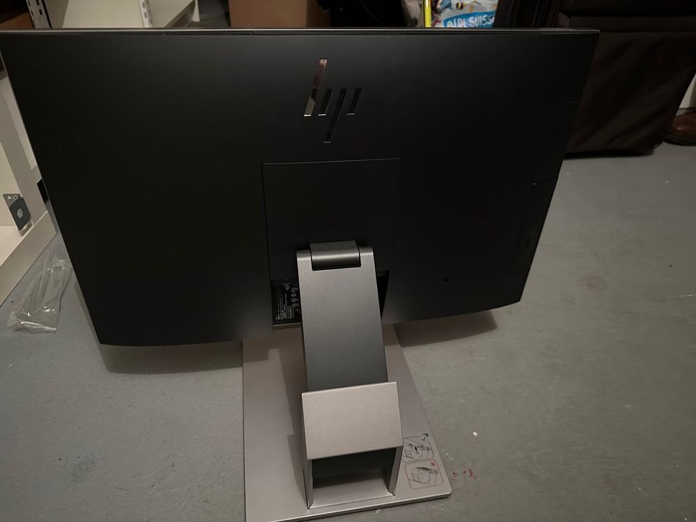 HP EliteOne 870 G9 27 inch AllinOne Desktop PC Kaufen auf Ricardo