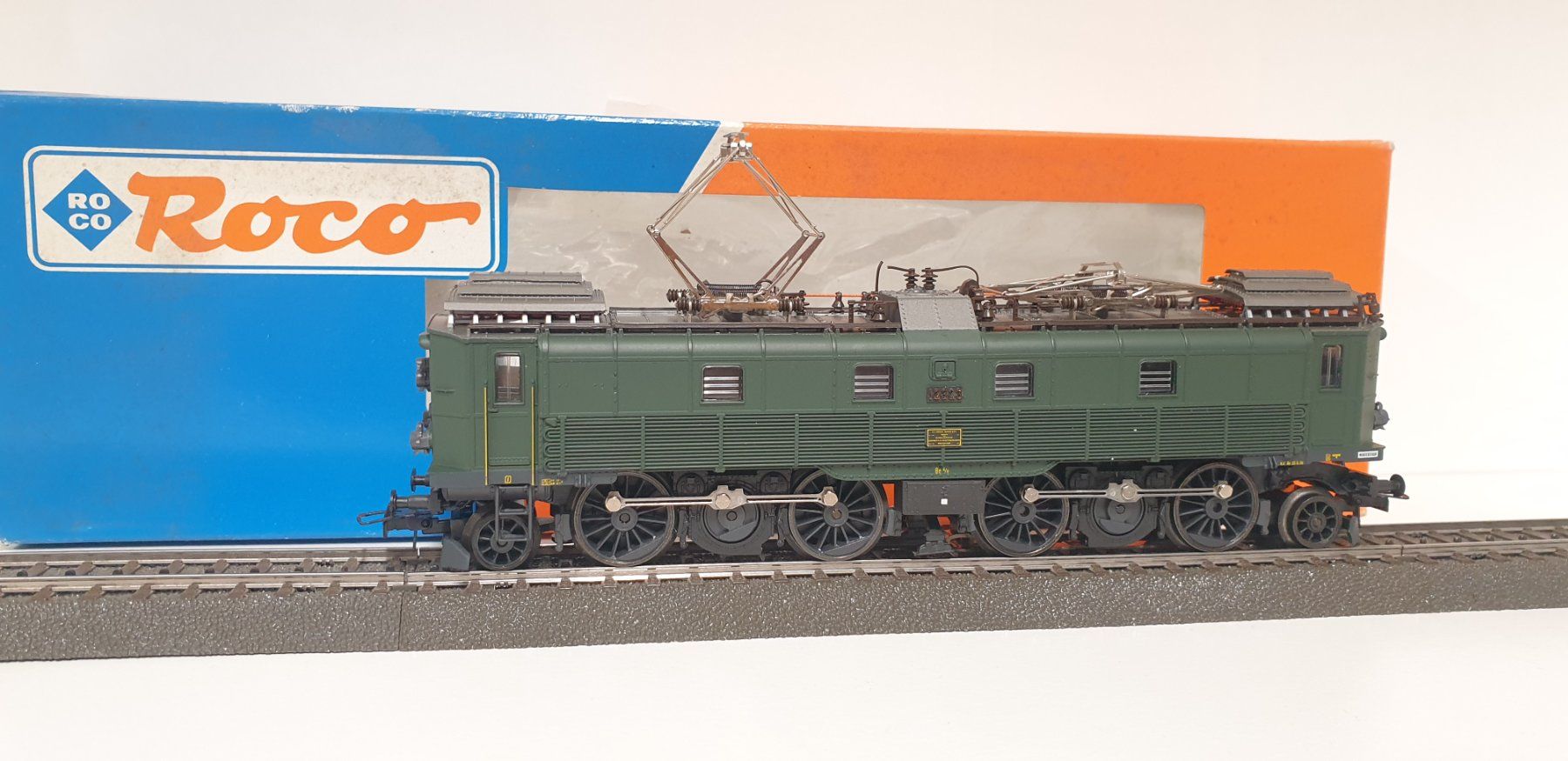 Roco Modelleisenbahnen: Roco SBB Be4/6  12323 H0/AC 43926 – Gebraucht aus Neuenhof von ludovicco