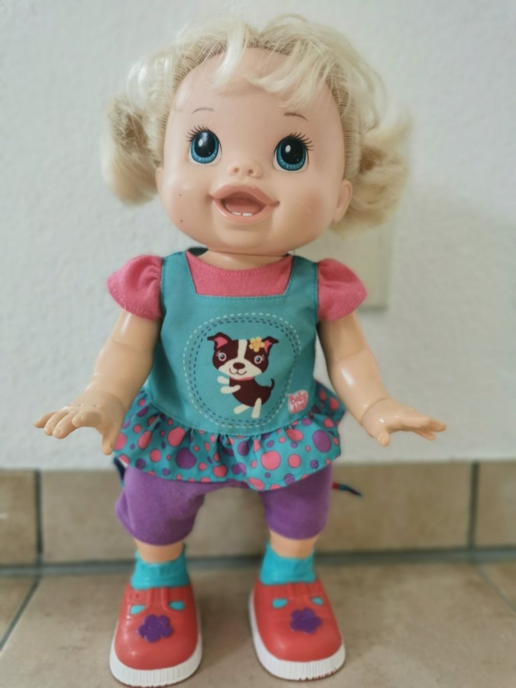 Bambole: Laufende und sprechende Puppe – Usato da Weite venduto da zerozerox