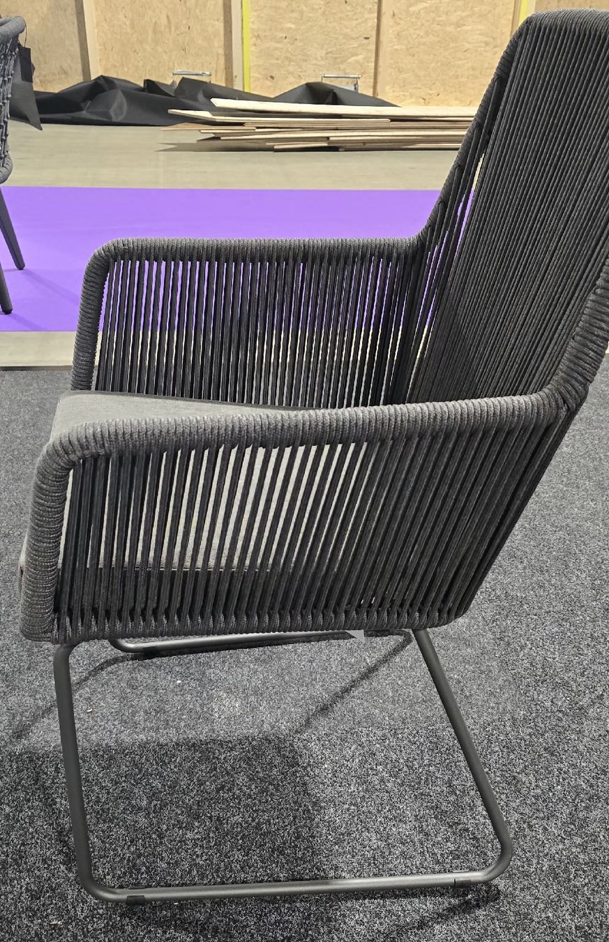 Poltrone: Design Sessel – Nuovo e nell'imballaggio originale da Oetwil a.d. Limmat venduto da Rebi_reina 6