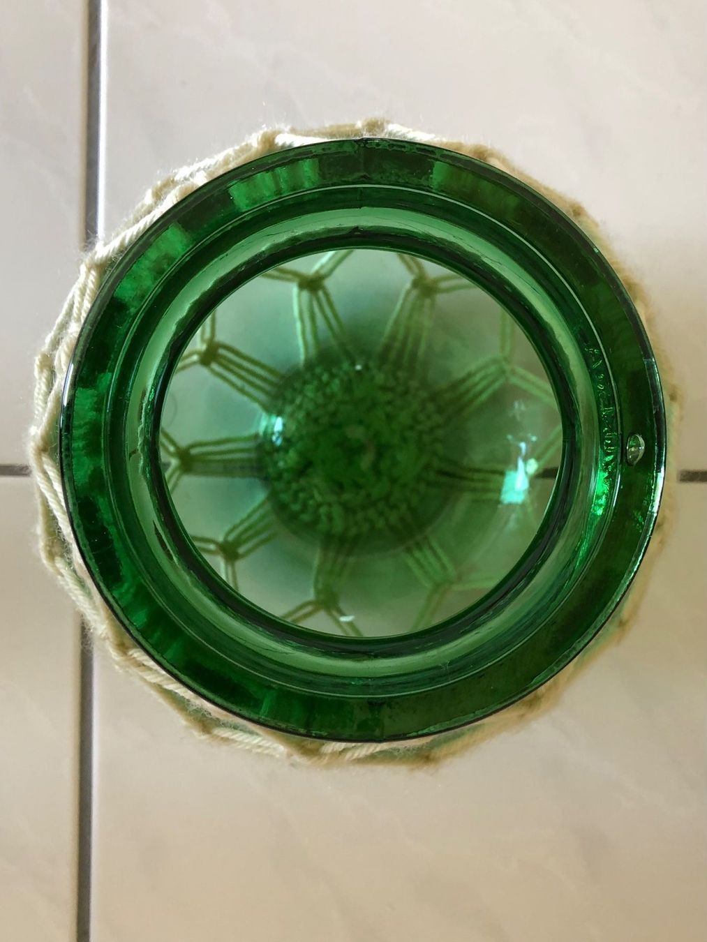 Tutte le decorazioni: Dickwandiges Glas mit Makramee – Usato da Balzers venduto da Kubus 1