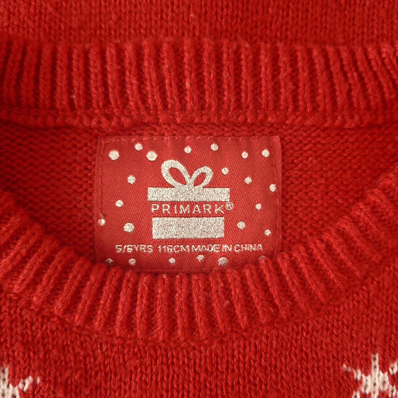 Maglioni & Felpe: Kinder Pullover Primark Rentier rot Grösse 116 cm – Usato da Wünnewil venduto da Schatz81 2