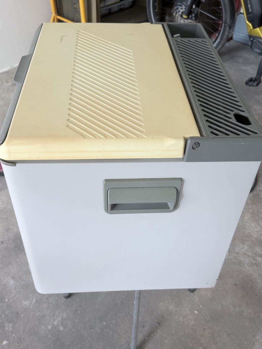 Electrolux Frigoriferi & Refrigeratori: Electrolux mobilCool Box 33 Liter – Usato da Selzach venduto da E09094 2