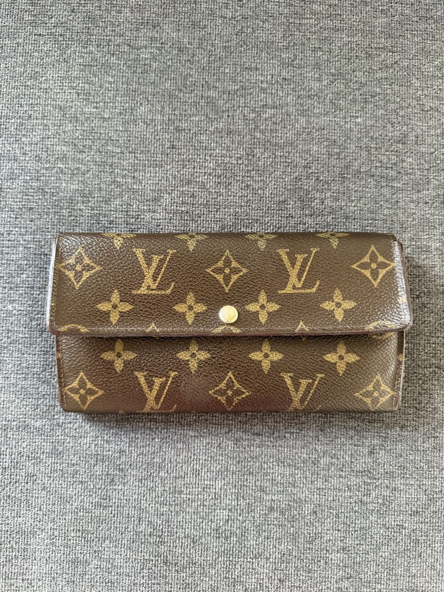 Louis Vuitton Portafogli: Louis Vuitton Sarah Monogram Wallet CT3017 – Usato da Lachen SZ venduto da Sharidr
