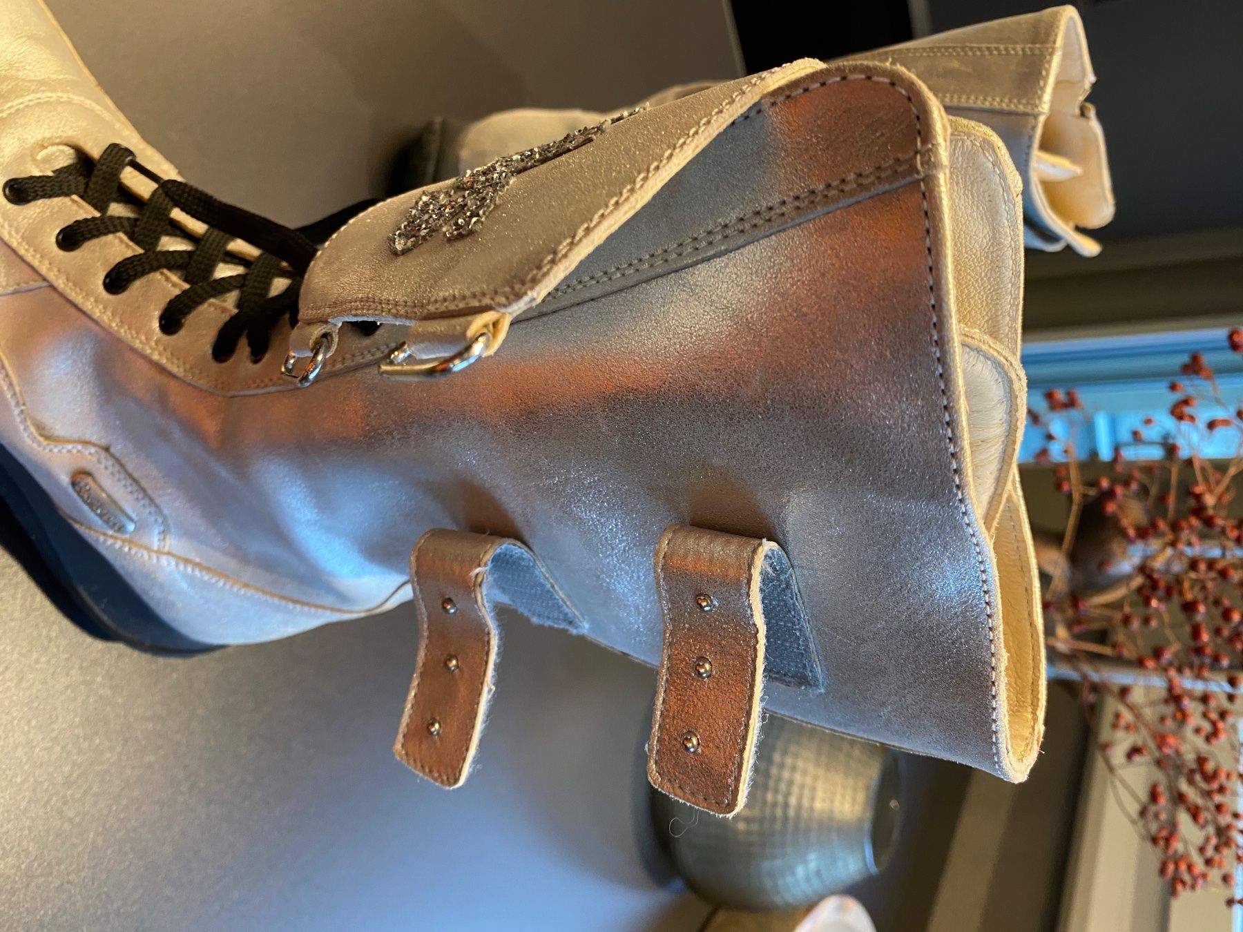 Scarpe da donna: Paciotti Stiefel, Gr. 35, silbern, neu – Usato da Wermatswil venduto da FEDN 8
