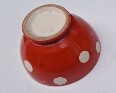 Ciotole: Vintage Suppen- oder Müeslischale mit Punkten – Usato da Weinfelden venduto da JoeBaer 2