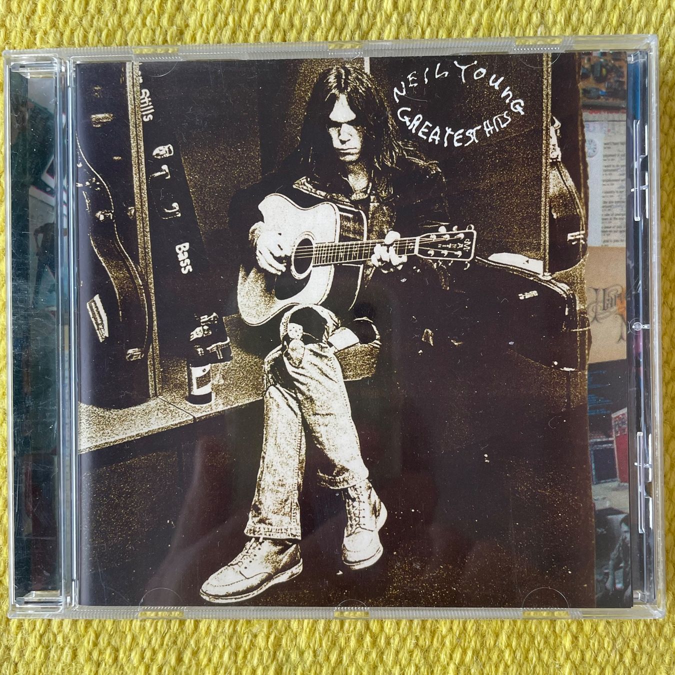 CD: NEIL YOUNG-GREATEST HITS – Usato da Rorschacherberg venduto da CD-Roli