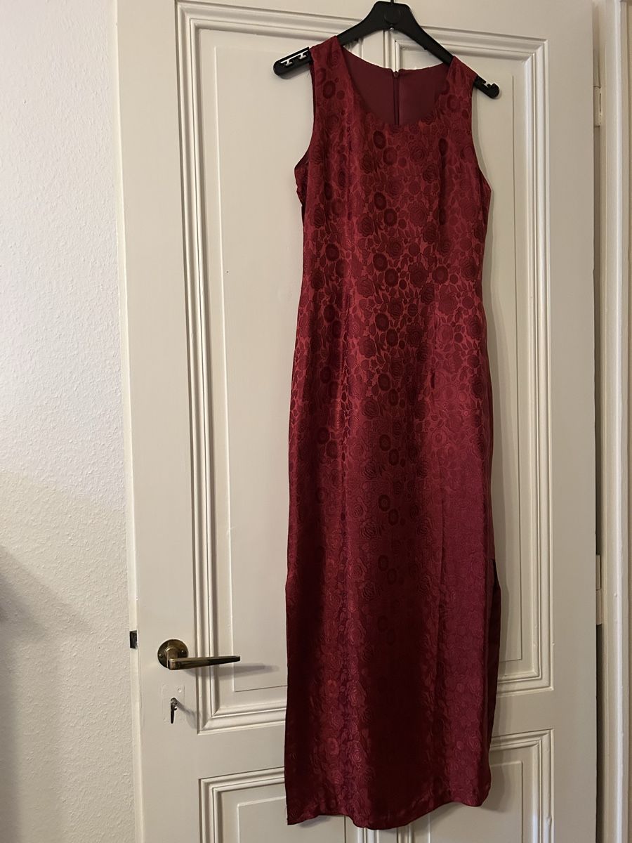 Kleider: Maxi elegant silk dress – Neu (gemäss Beschreibung) aus Genève von mar_f82s