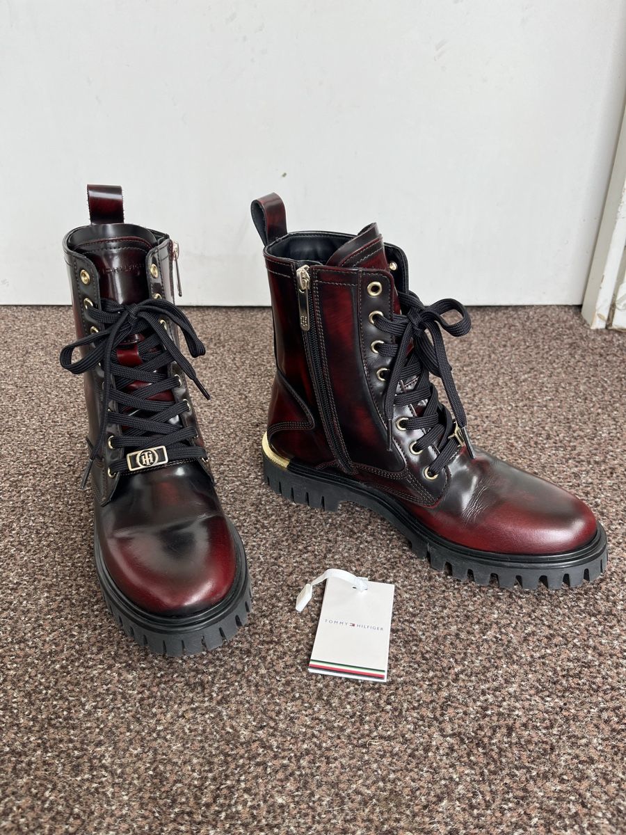 Tommy Hilfiger Damenschuhe: Polished Leather Boot Tommy Hilfiger Gr. 37 – Neu (gemäss Beschreibung) aus Unterägeri von Thomasli 6