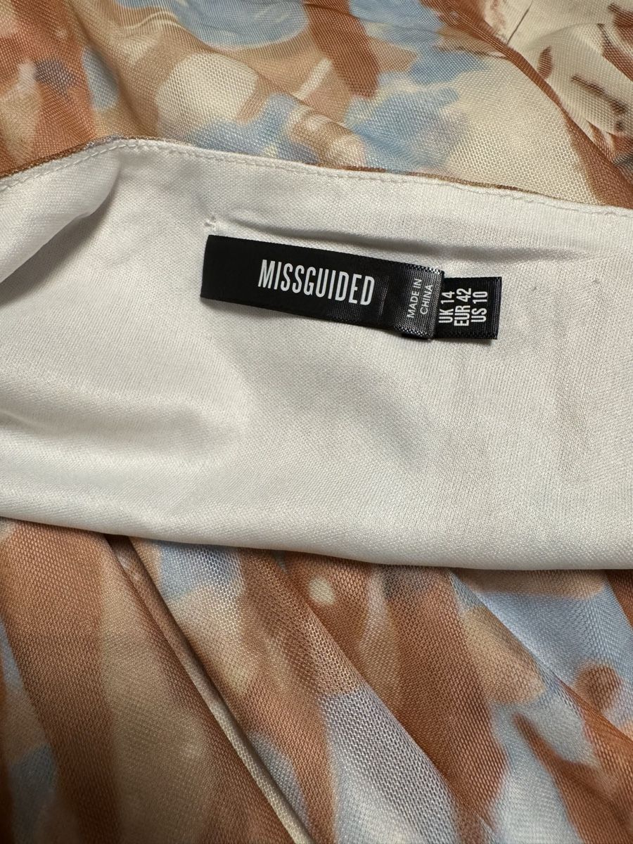 Vestiti: Missguided Kleid – Usato da Frauenfeld venduto da Sarafvic 3