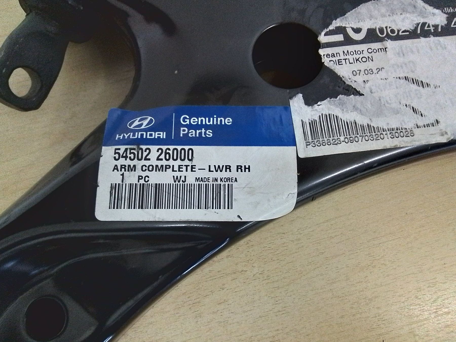 Tutti pezzi di ricambio auto: 54502-26000 Querlenker Hyundai – Nuovo e nell'imballaggio originale da Steckborn venduto da Quattro0
