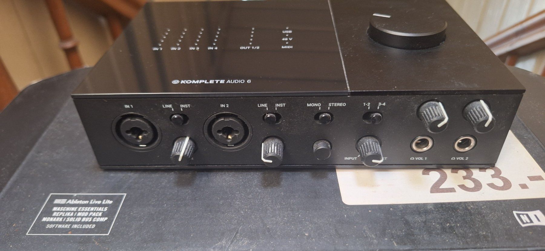 Native Instruments Studioequipment: Native Instruments Komplete Audio 6 Audio Interface – Gebraucht aus Biel/Bienne von andreascoradi 2