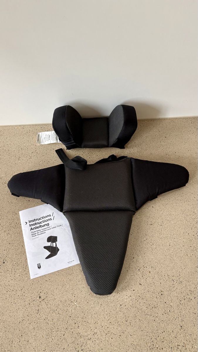 Thule Rimorchi: Thule Chariot Baby Supporter schwarz/grau – Usato da Zürich venduto da chris8006 1