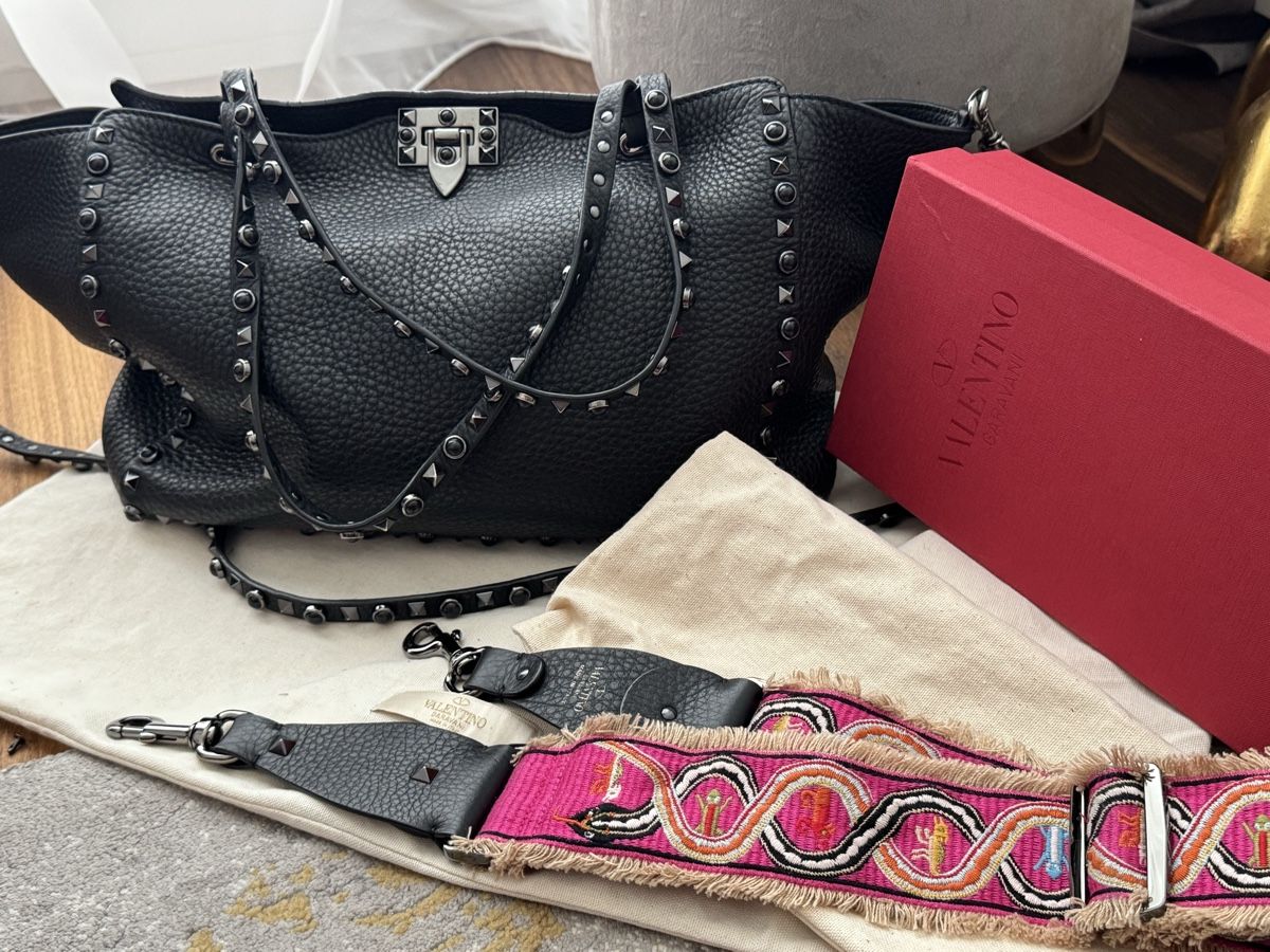 Valentino Borse da donna: Garavani Rockstud Tote inkl. Strap – Usato da Weisslingen venduto da MichelleH