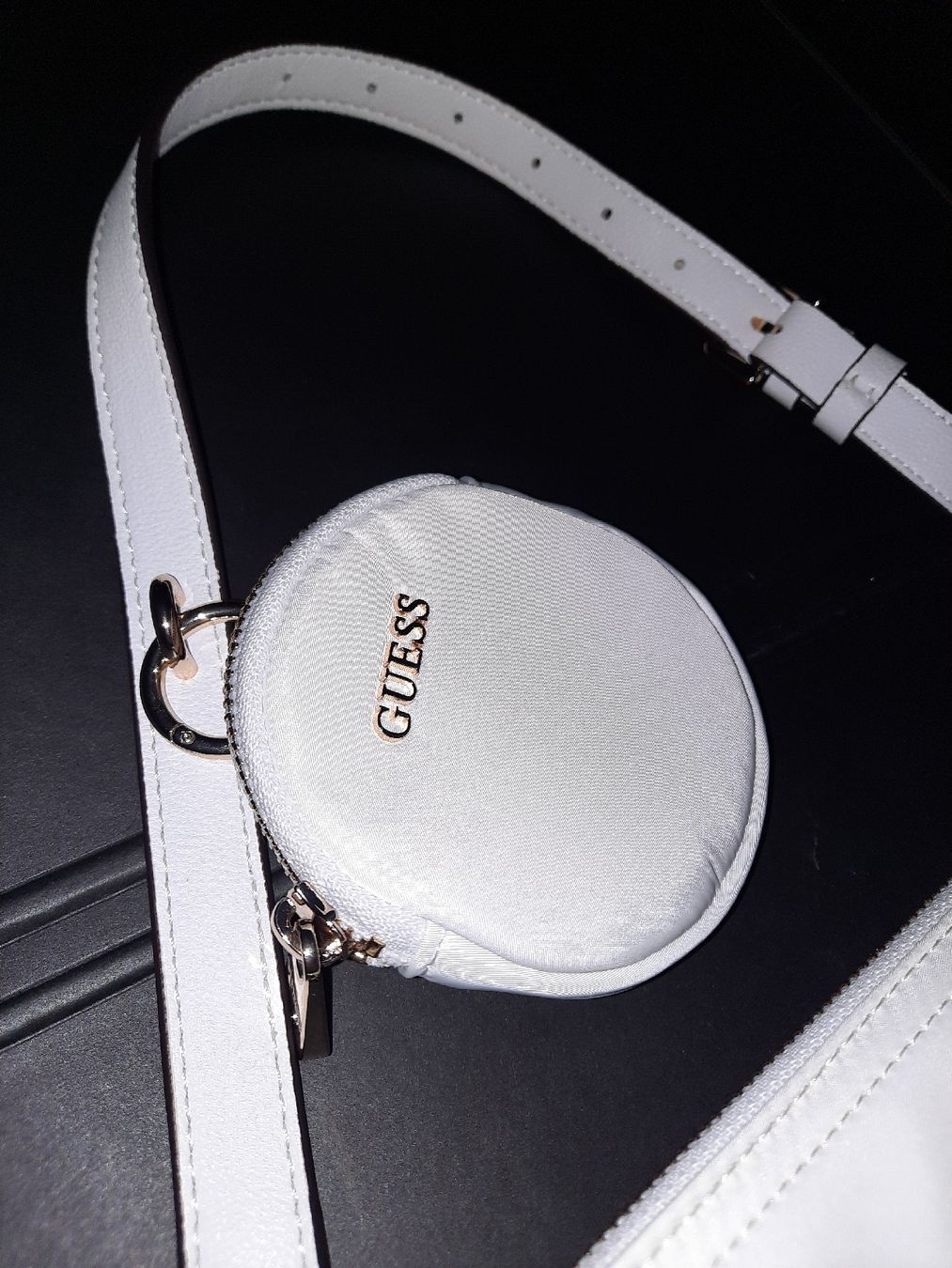 Guess Taschen für Damen: borsetta GUESS – Neu (gemäss Beschreibung) aus Biasca von Old_6blh 1