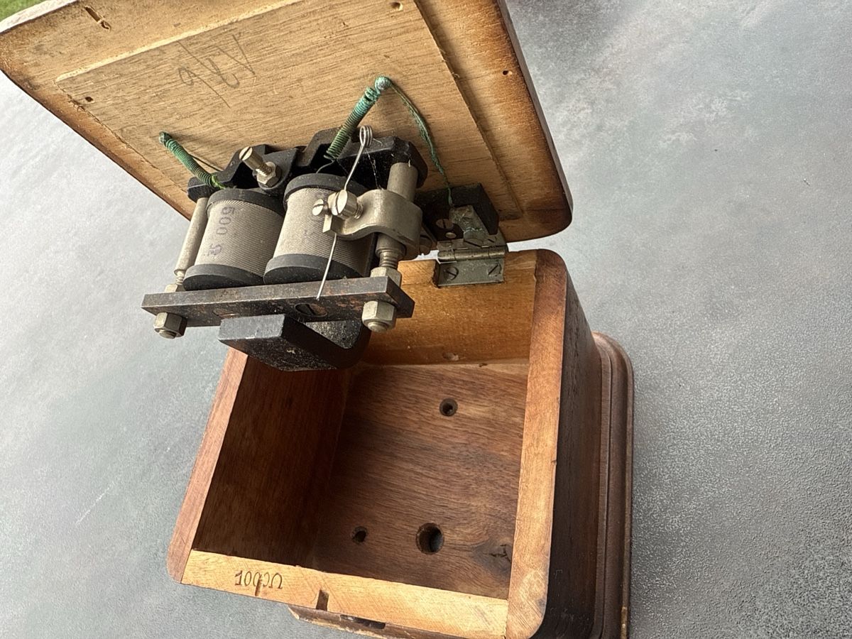 Campanacci mucche: Vintage Klingel/Telephon – Usato da Horriwil venduto da Carrera68 1