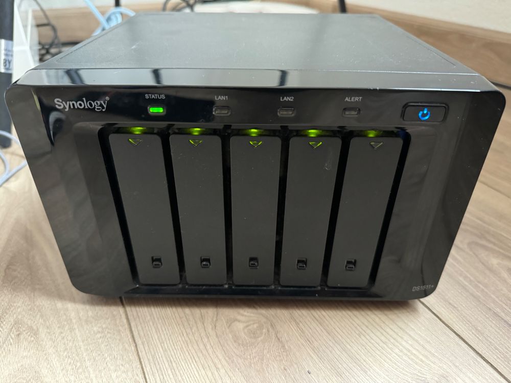 NAS Synology DS1511+ 10Tb OVP (Gebraucht) in Echichens für CHF 145 ...