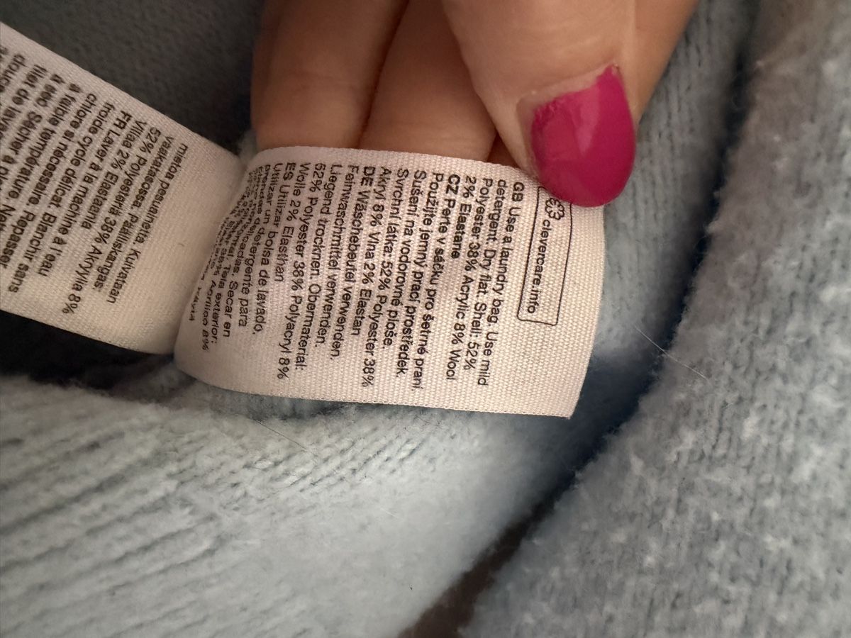 Other Stories Pullover & Sweatshirts: Wickelpullover & Other Stories hellblau – Gebraucht aus St. Gallen von giu_5xcq 2