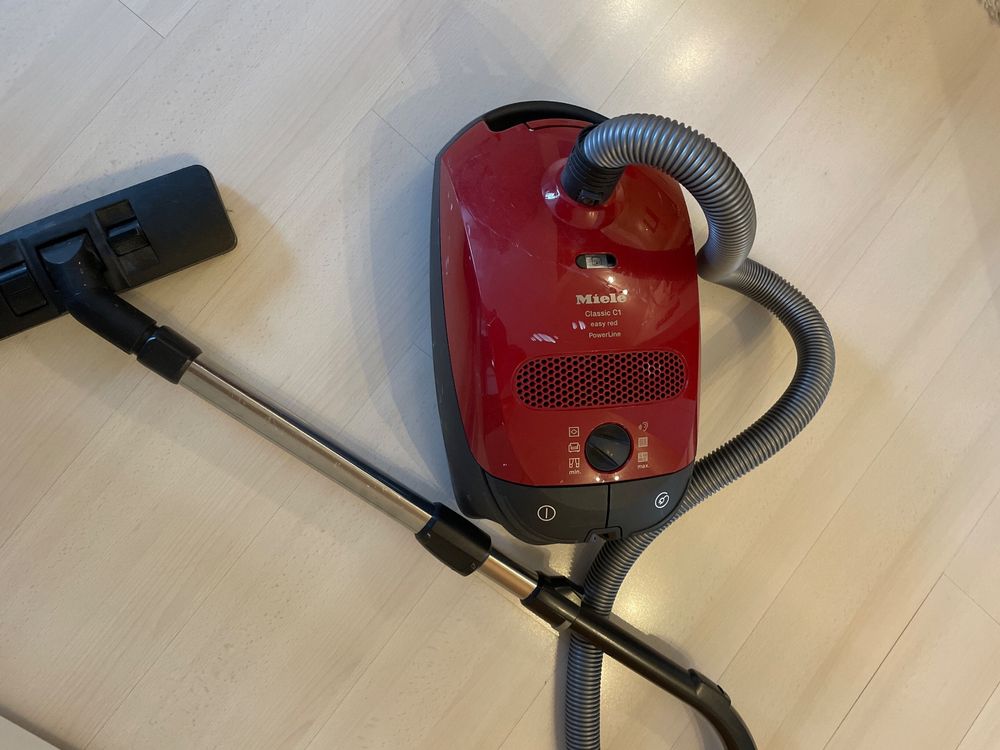 Miele Staubsauger C1 Classic Kaufen auf Ricardo