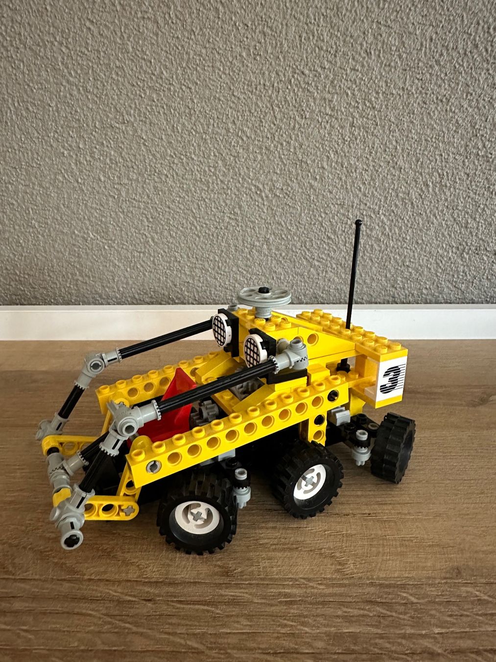 Lego Giocattoli: Lego Technik  8830   Rally 6-Wheeler oder Moonbuggy – Usato da Oberbipp venduto da wurmi03 2