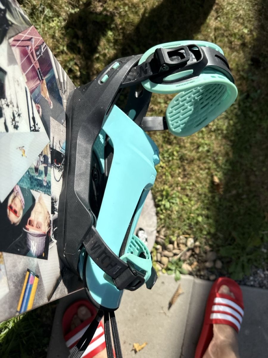 Board: Snowboard Nitro mit Bindung Farbe Türkis gebraucht – Usato da Wettingen venduto da ste_zvg9 2