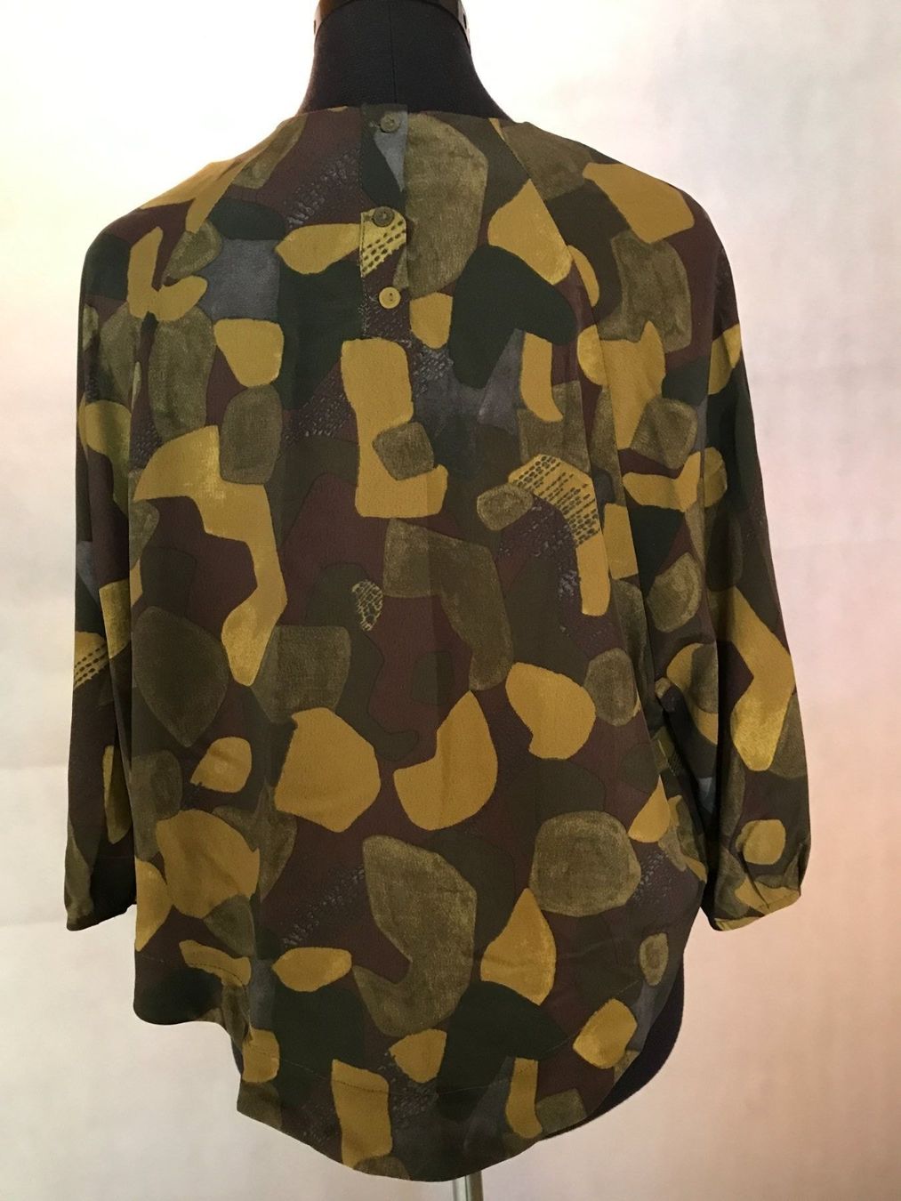 Mango Blusen: Damenbluse Grösse M. – Gebraucht aus Wagenhausen von vintagesecondhand 2