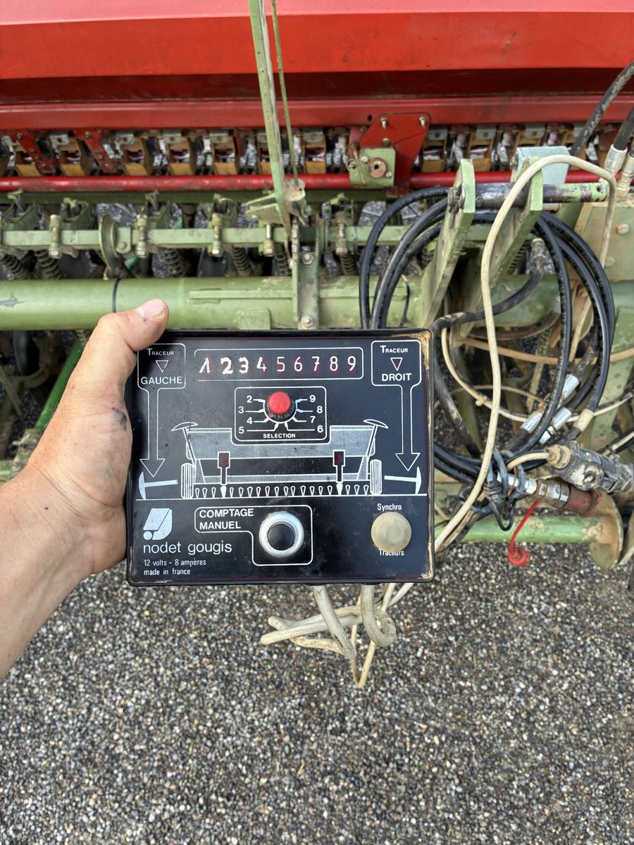 Nodet Alle Maschinen: Nodet 3m Scheibenschar Sämaschine – Gebraucht aus Ueberstorf von Hornbeam 6