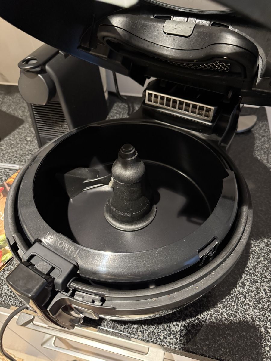Tefal Elettrodomestici da cucina: Tefal Actifry Genius – Usato da Genève venduto da cl2_d7hd 1