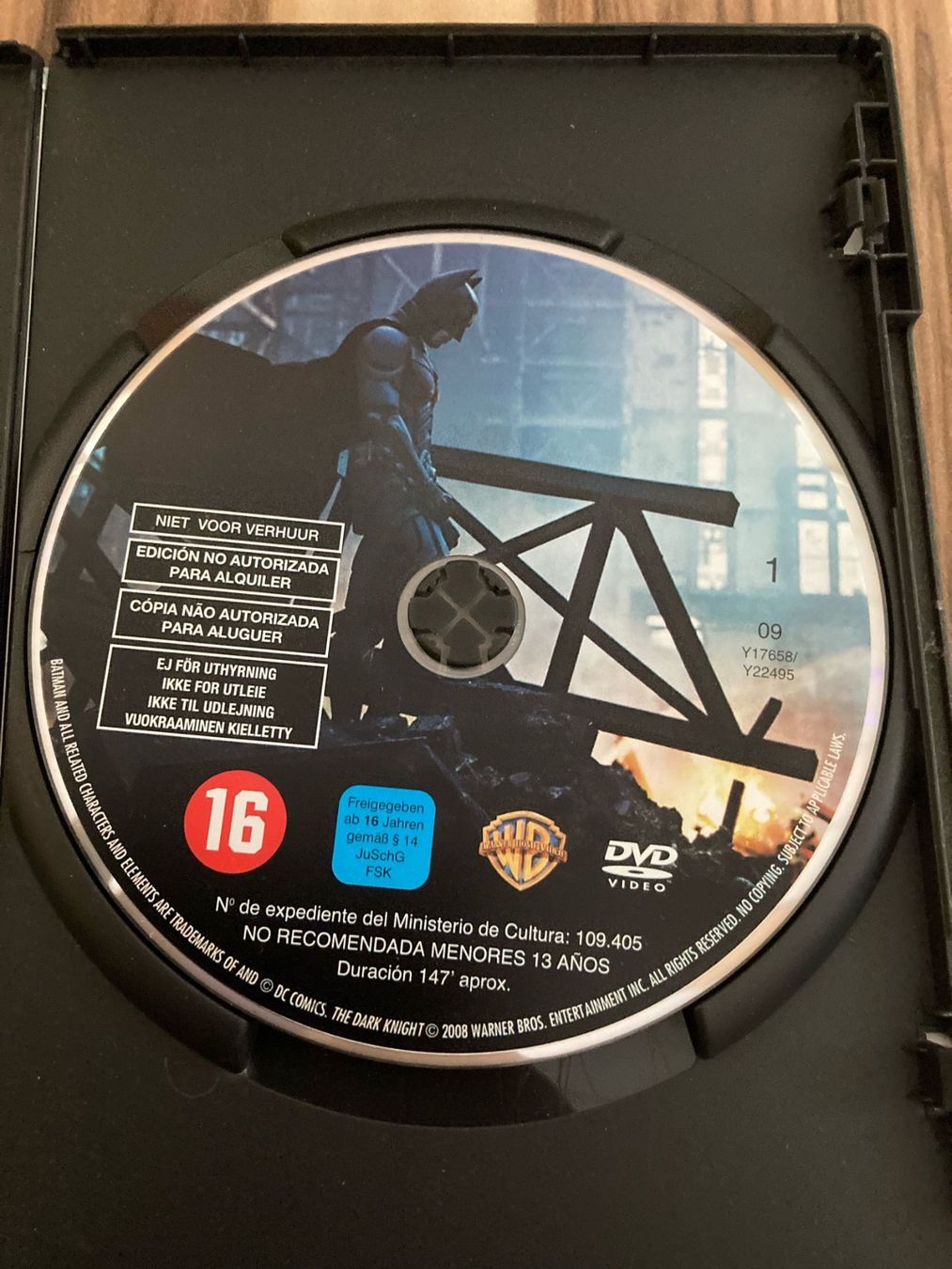 Tutti i DVDs: DVD Batman The Dark Night Morgan Freeman – Usato da Aarwangen venduto da to-hirschi 2