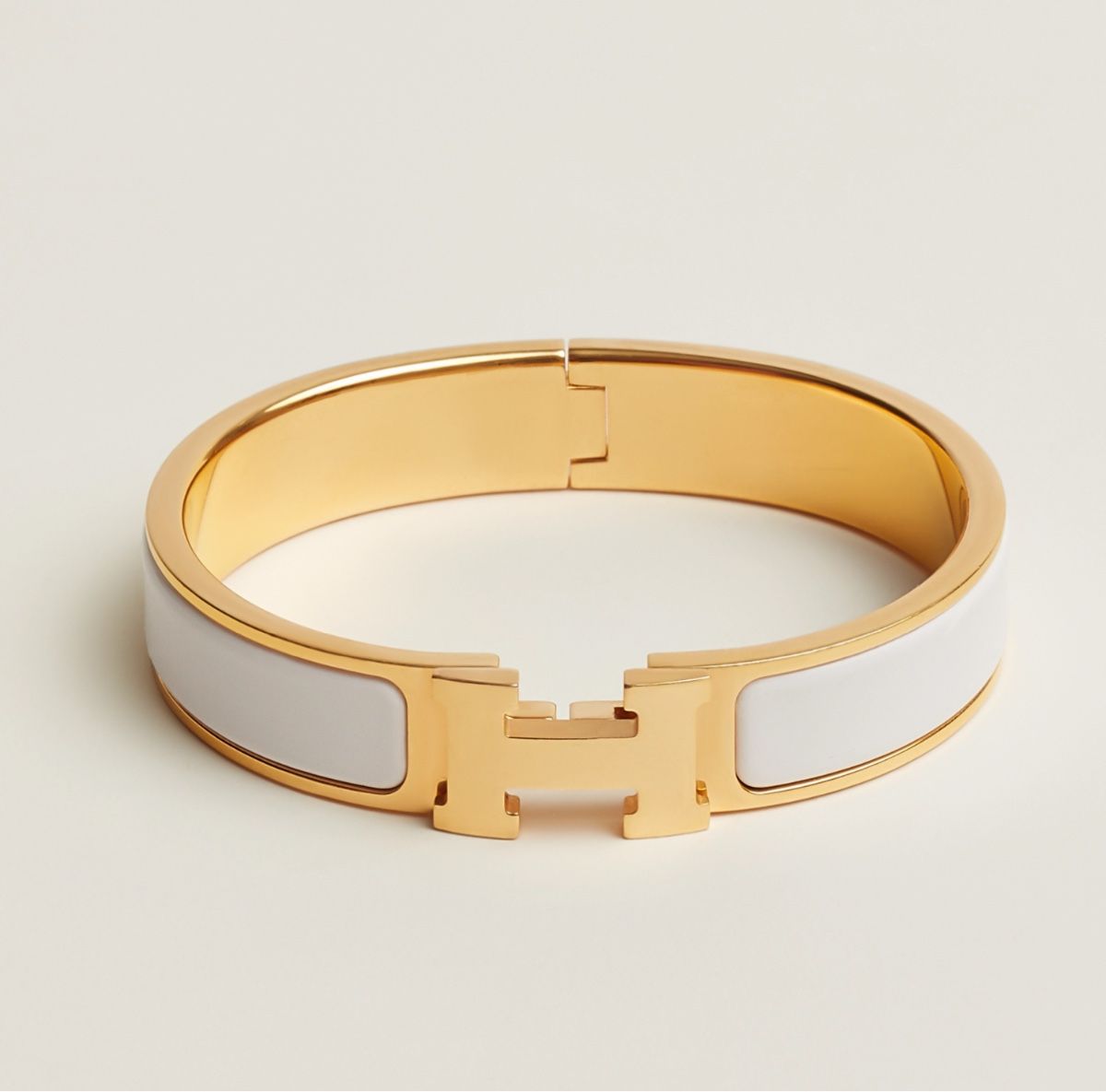 Hermès Bracciali & Braccialetti: Hermès Clic H Bracelet White & Gold ✨ – Nuovo e nell'imballaggio originale da Genève venduto da Sally_LuxxyGeneva 8