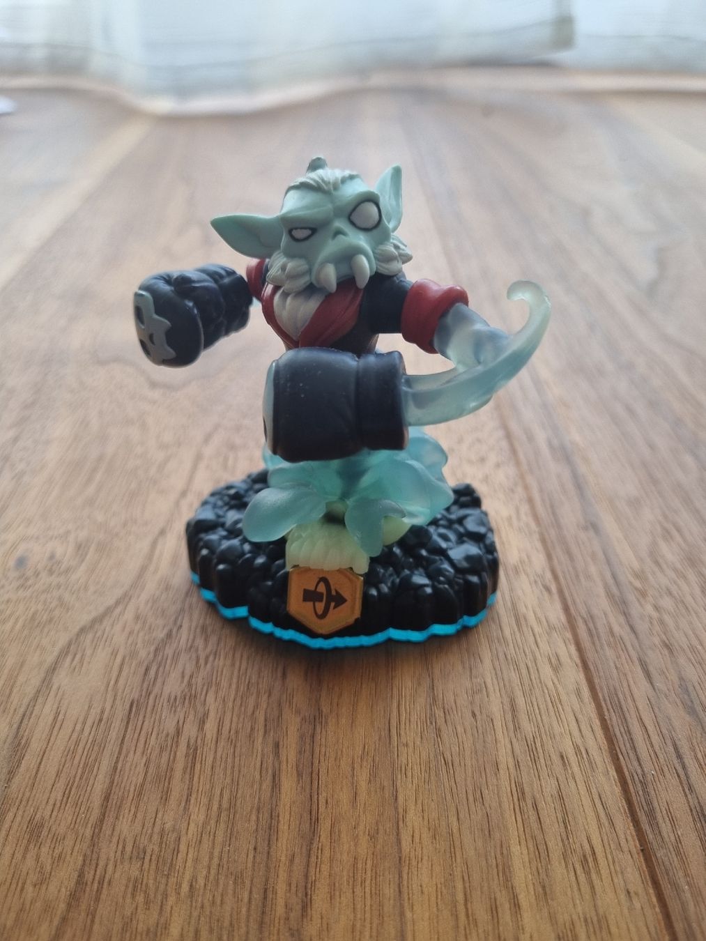 Jeux: Skylanders Swap Force Night Shift – D'occasion à Unterentfelden par glu_8pzd